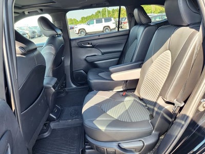 2021 Toyota Highlander XSE
