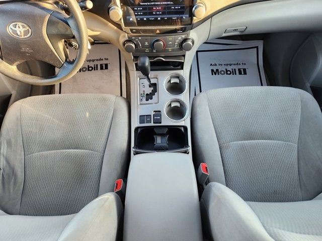 2010 Toyota Highlander Base