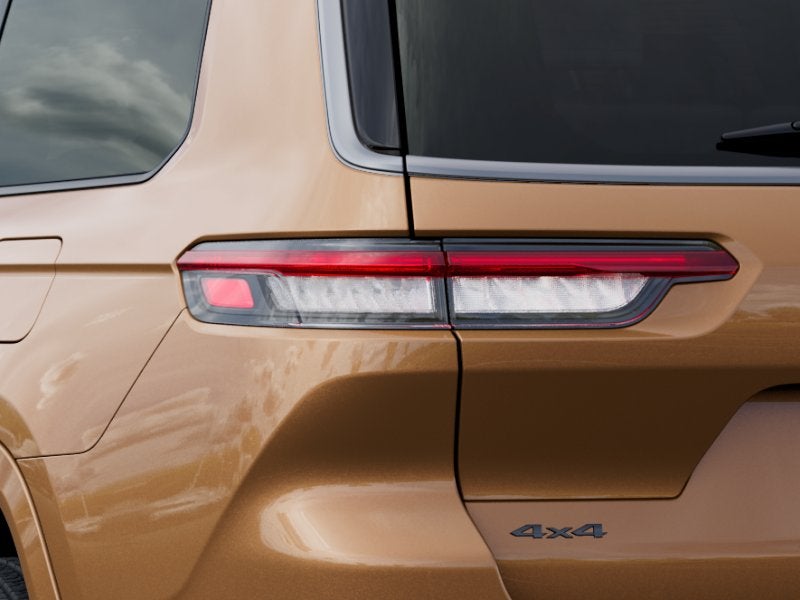 2026 Jeep Grand Cherokee Summit