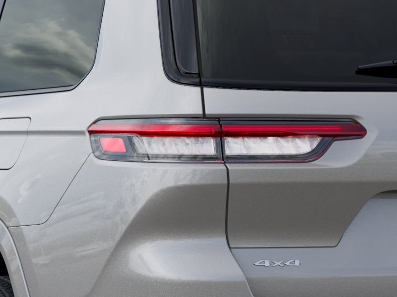 2026 Jeep Grand Cherokee Summit